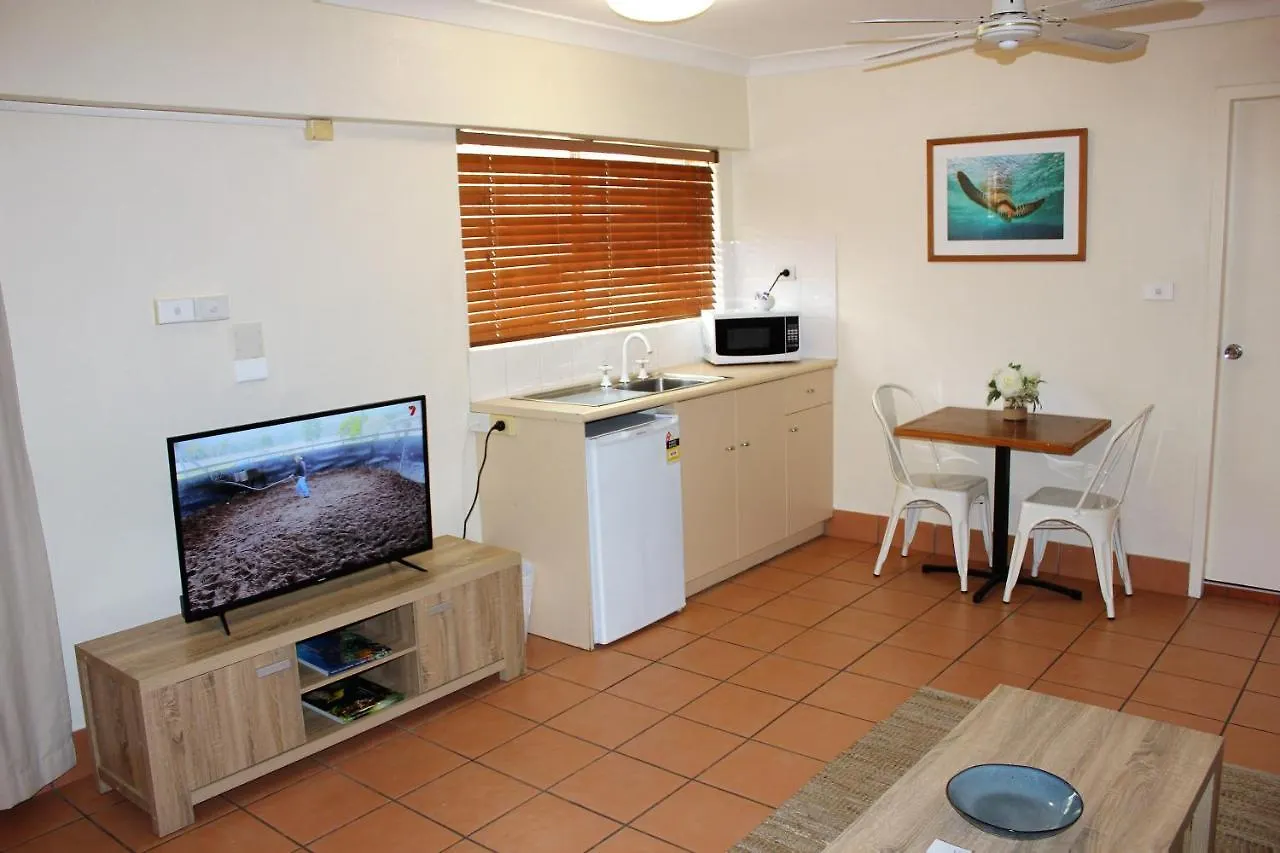 Hotel Lake Central Cairns
